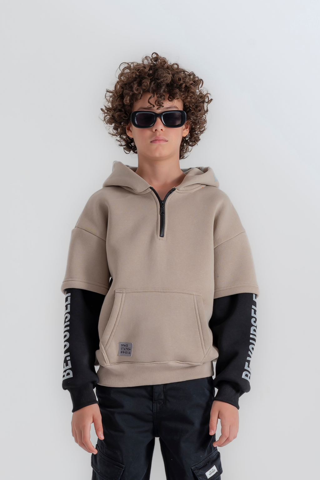 "BE YOURSELF"hoodie for boys