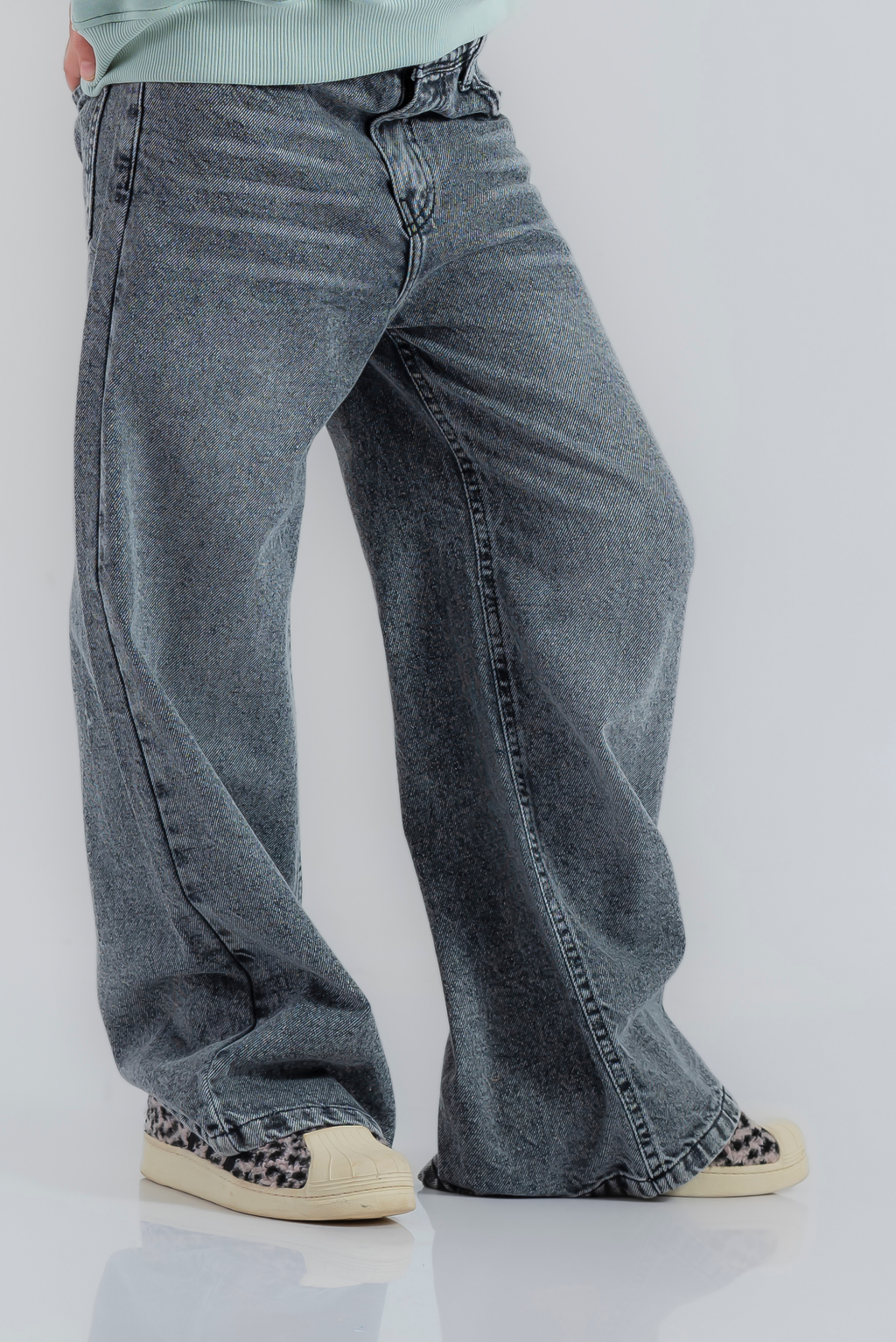 "Plain wide-leg pants" for girls