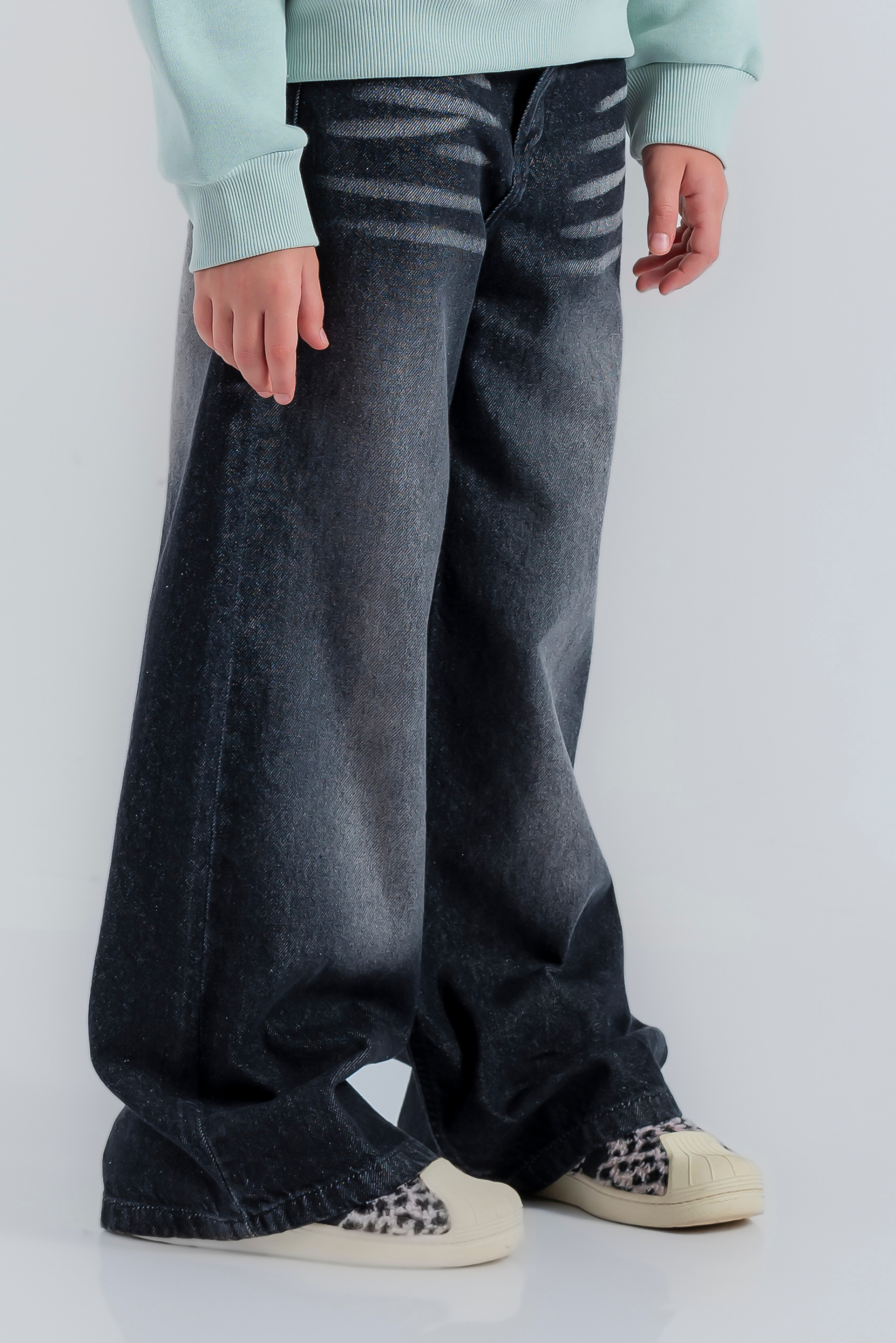 "Plain wide-leg pants" for girls