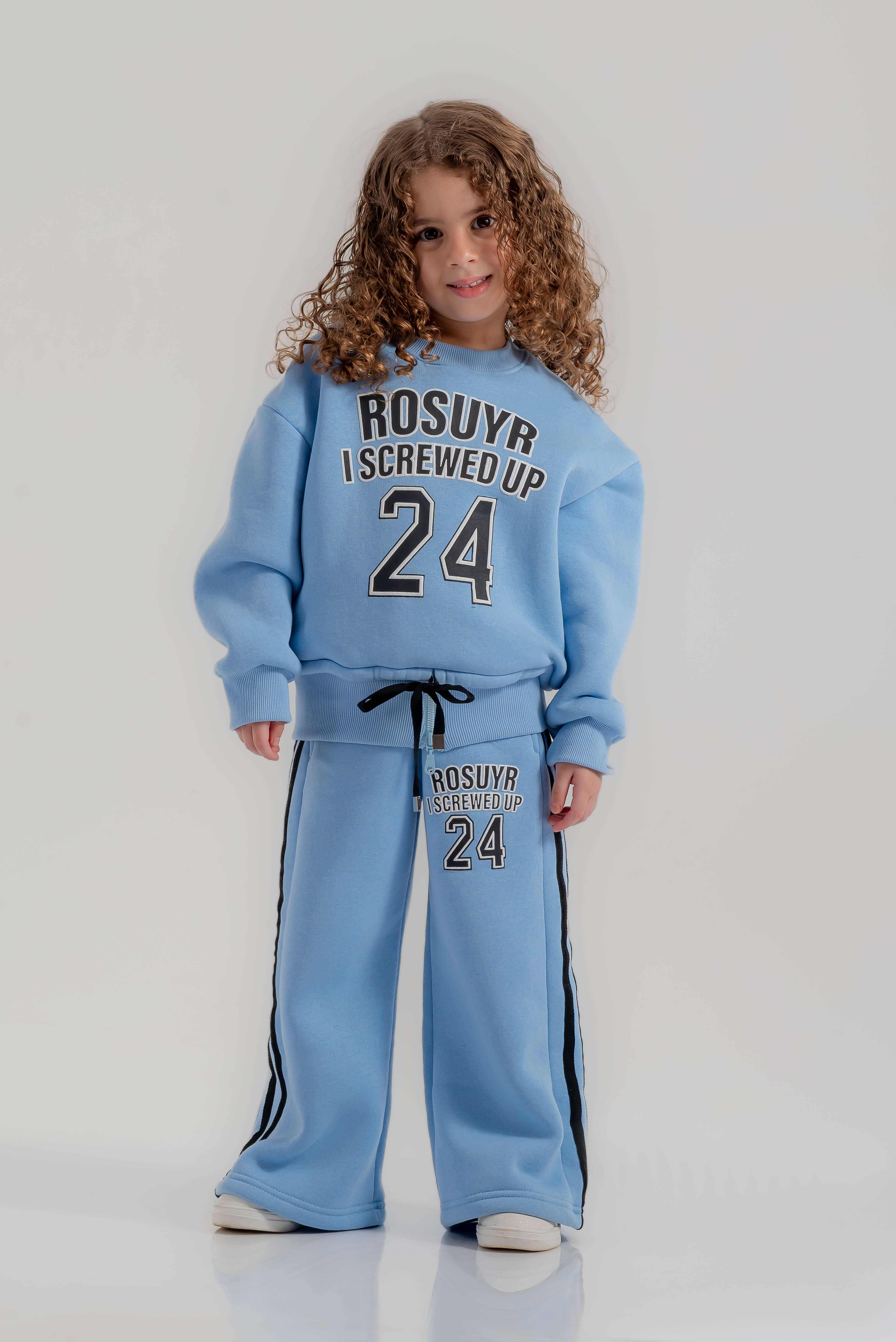 "Twenty four set" for girls