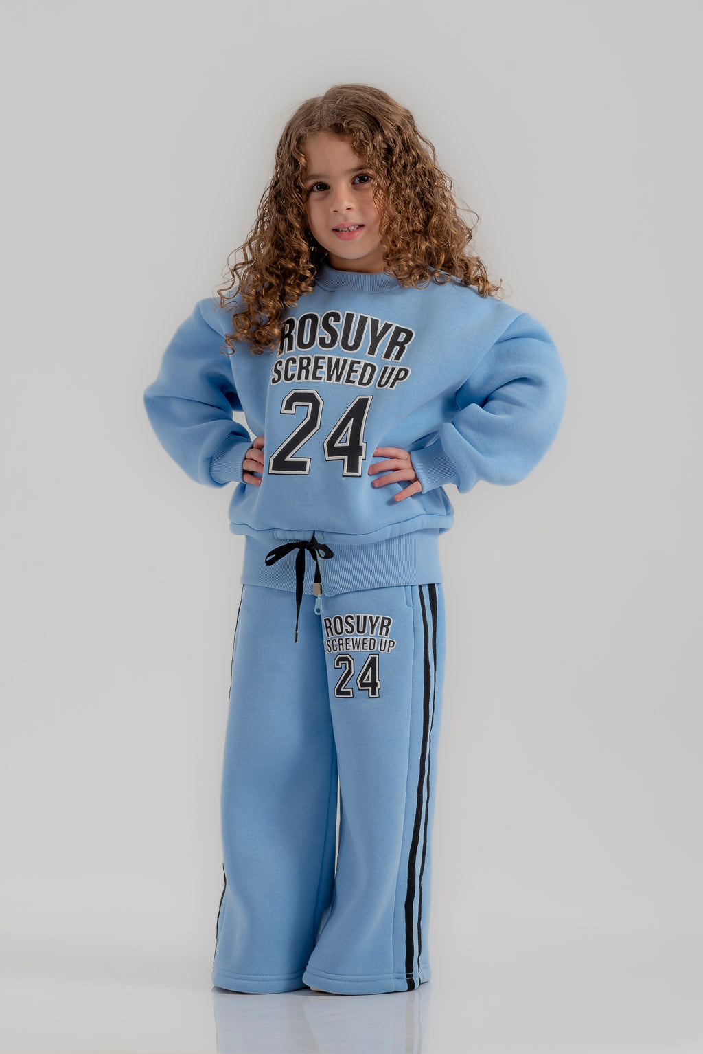 "Twenty four set" for girls