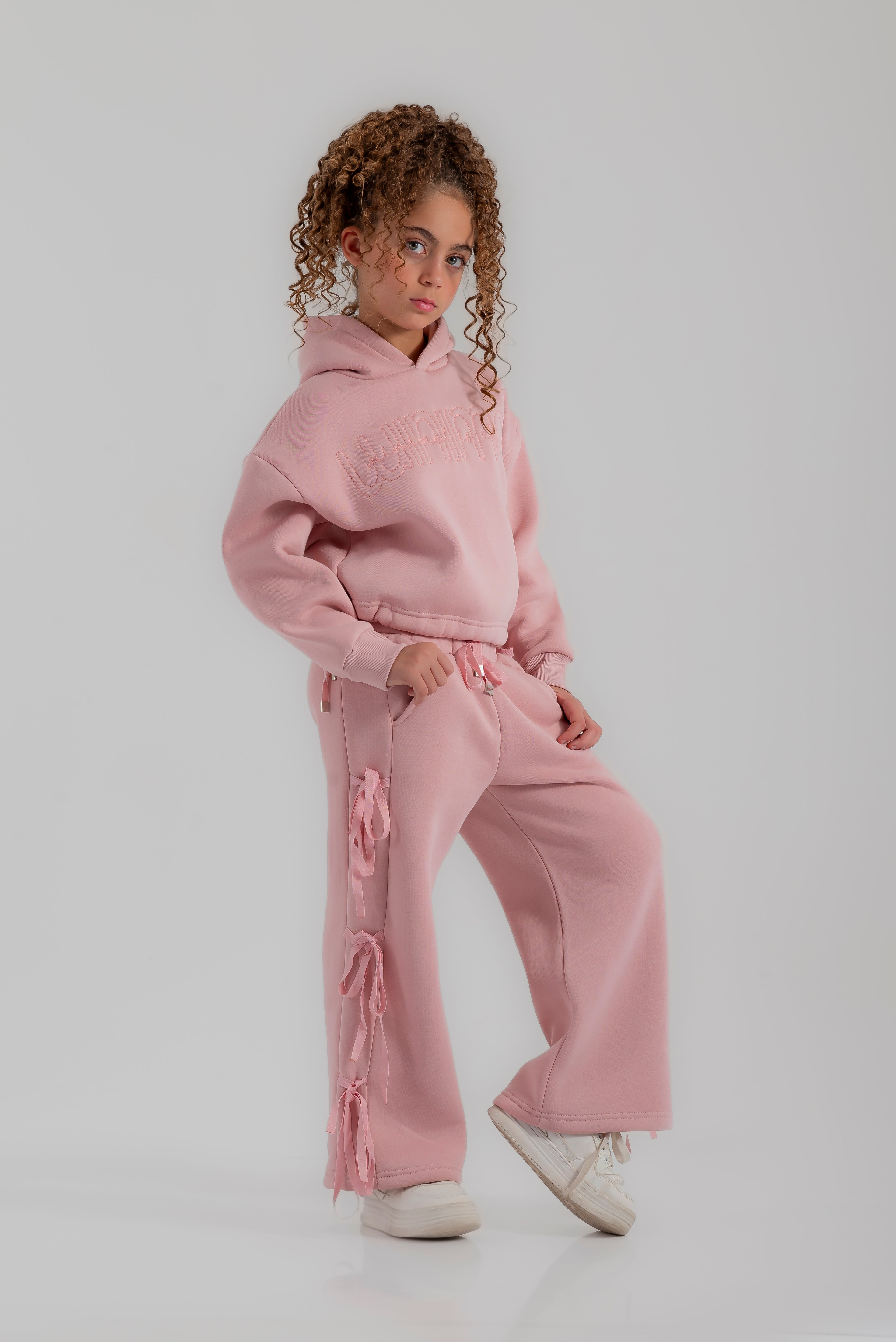 "Twenty four set" for girls