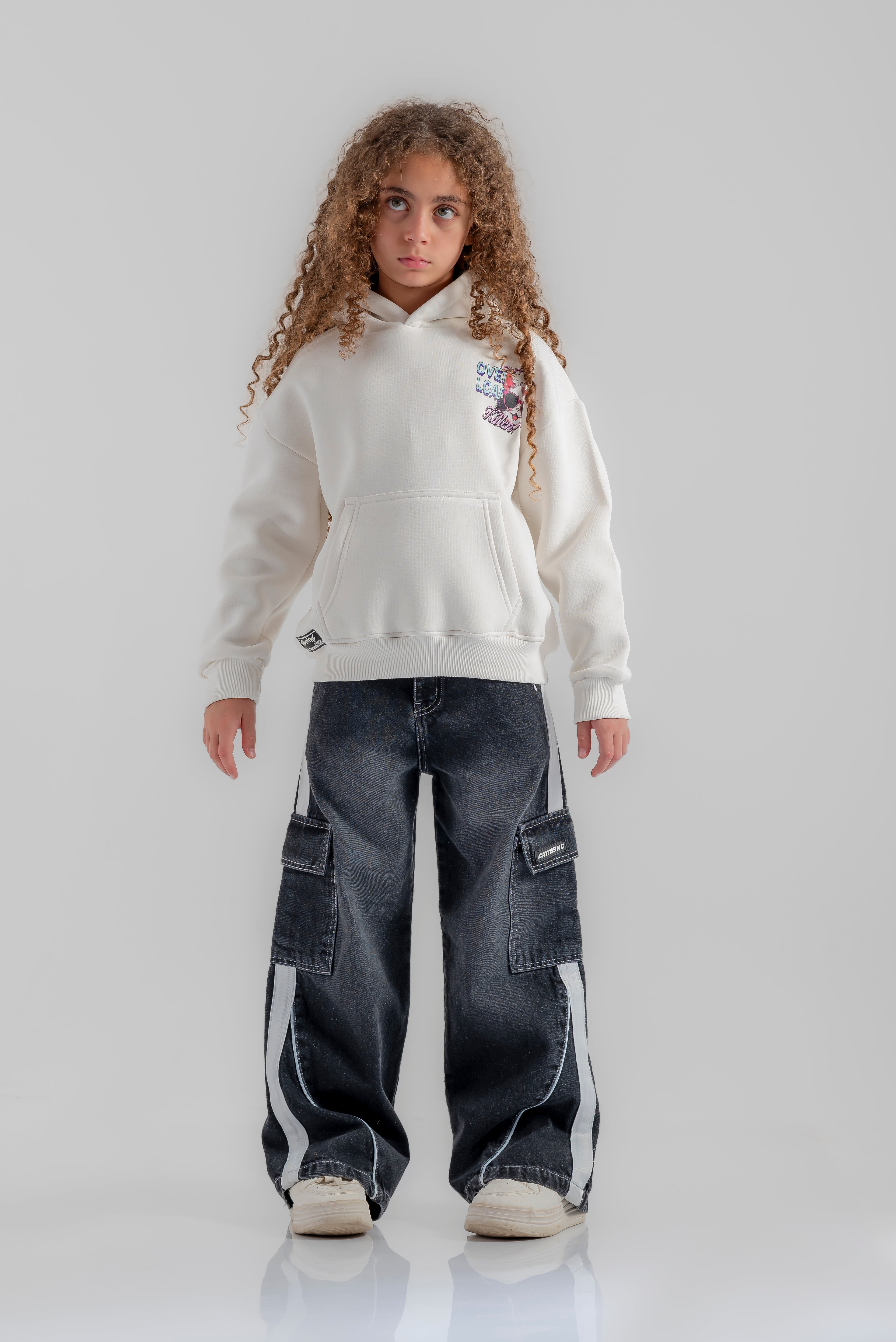 بنطلون واسع الساقين بجيوب جانبية للبنات