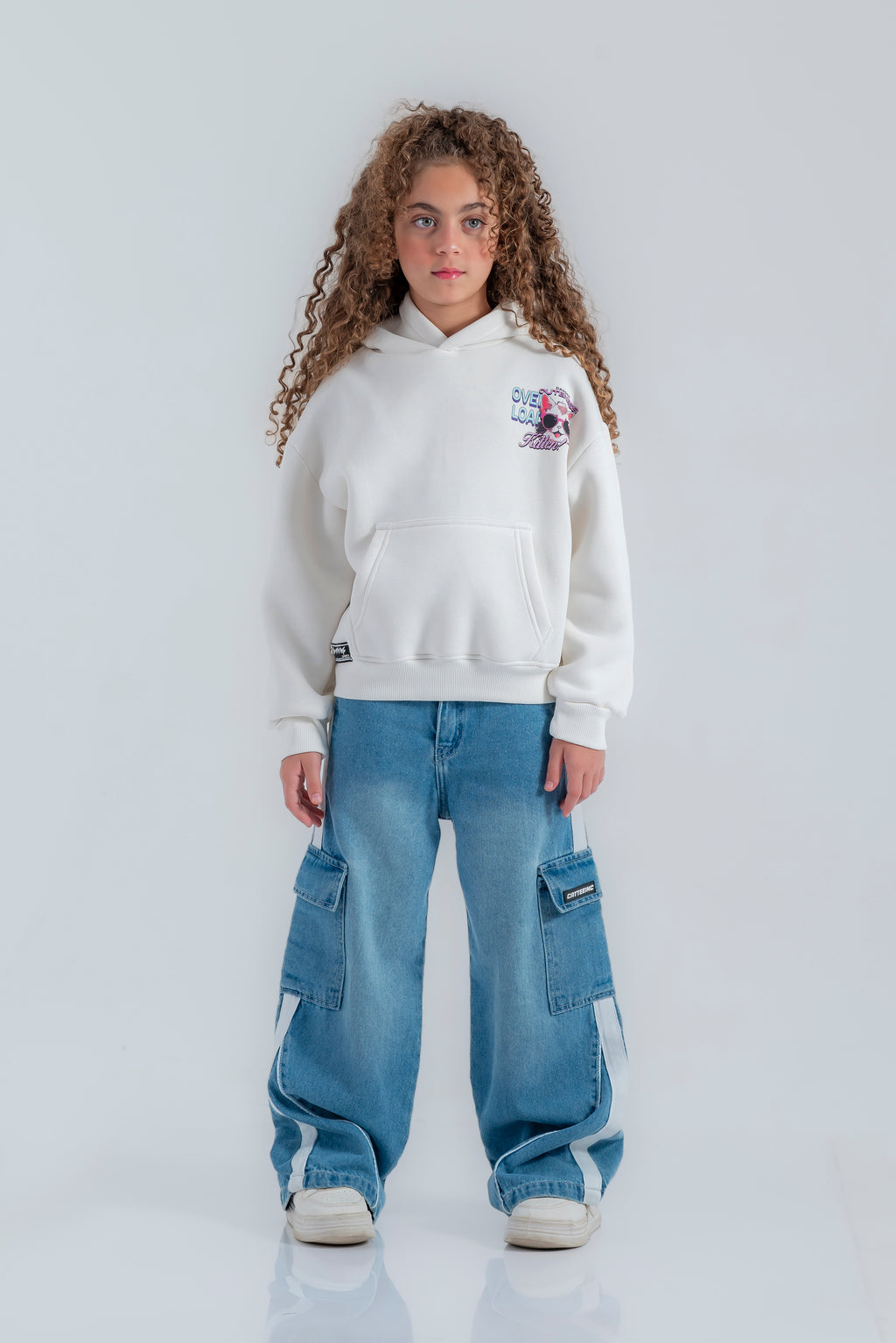 بنطلون واسع الساقين بجيوب جانبية للبنات