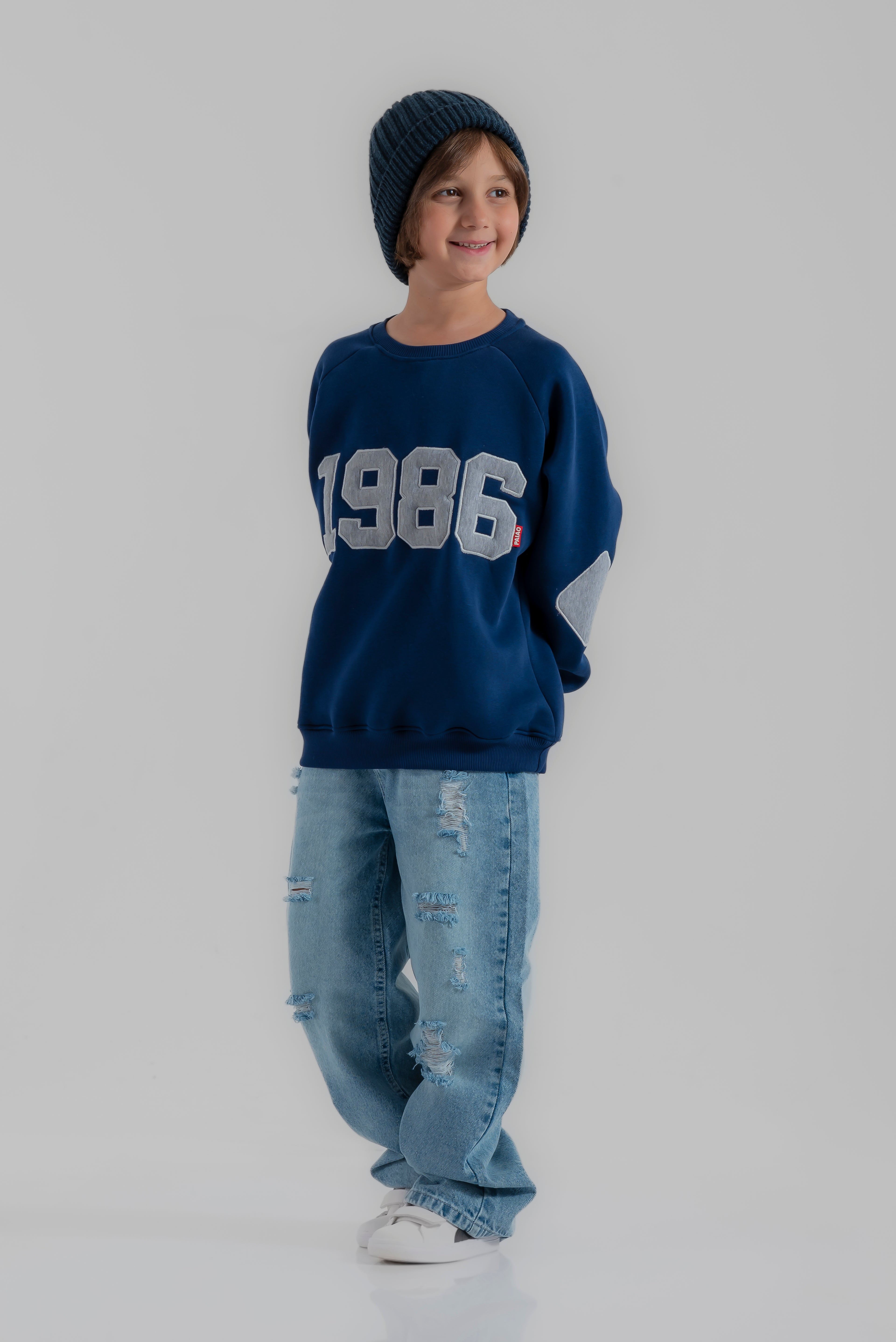 "wide-leg jeans with rips" pants for boys