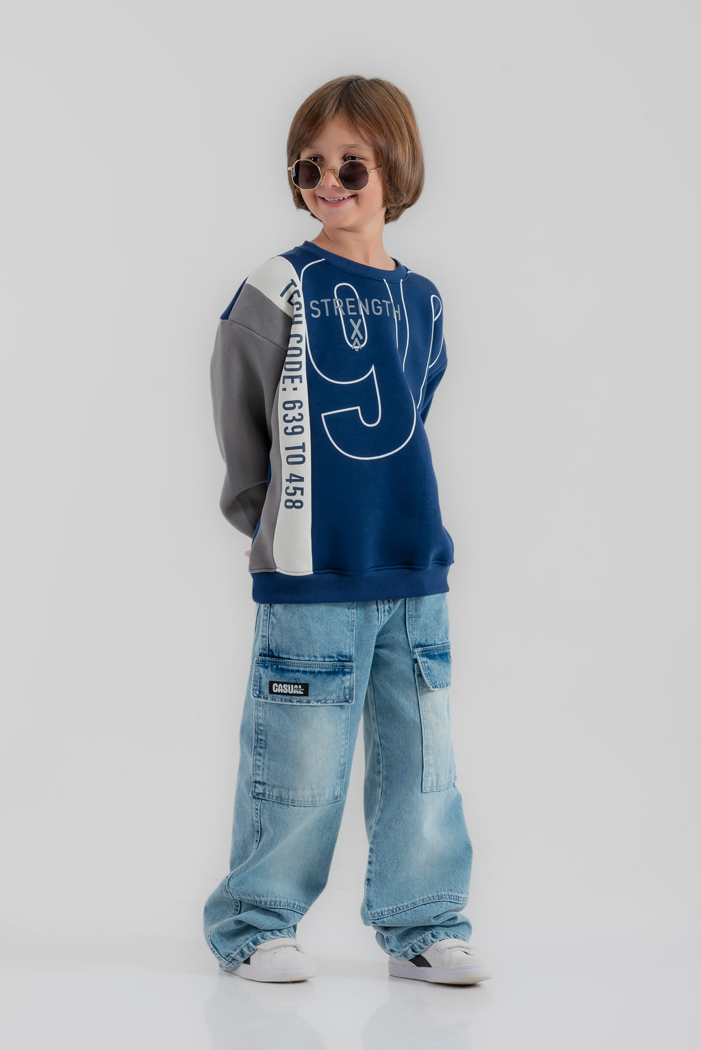 "The 90 Strength" Sweatshirt for boys