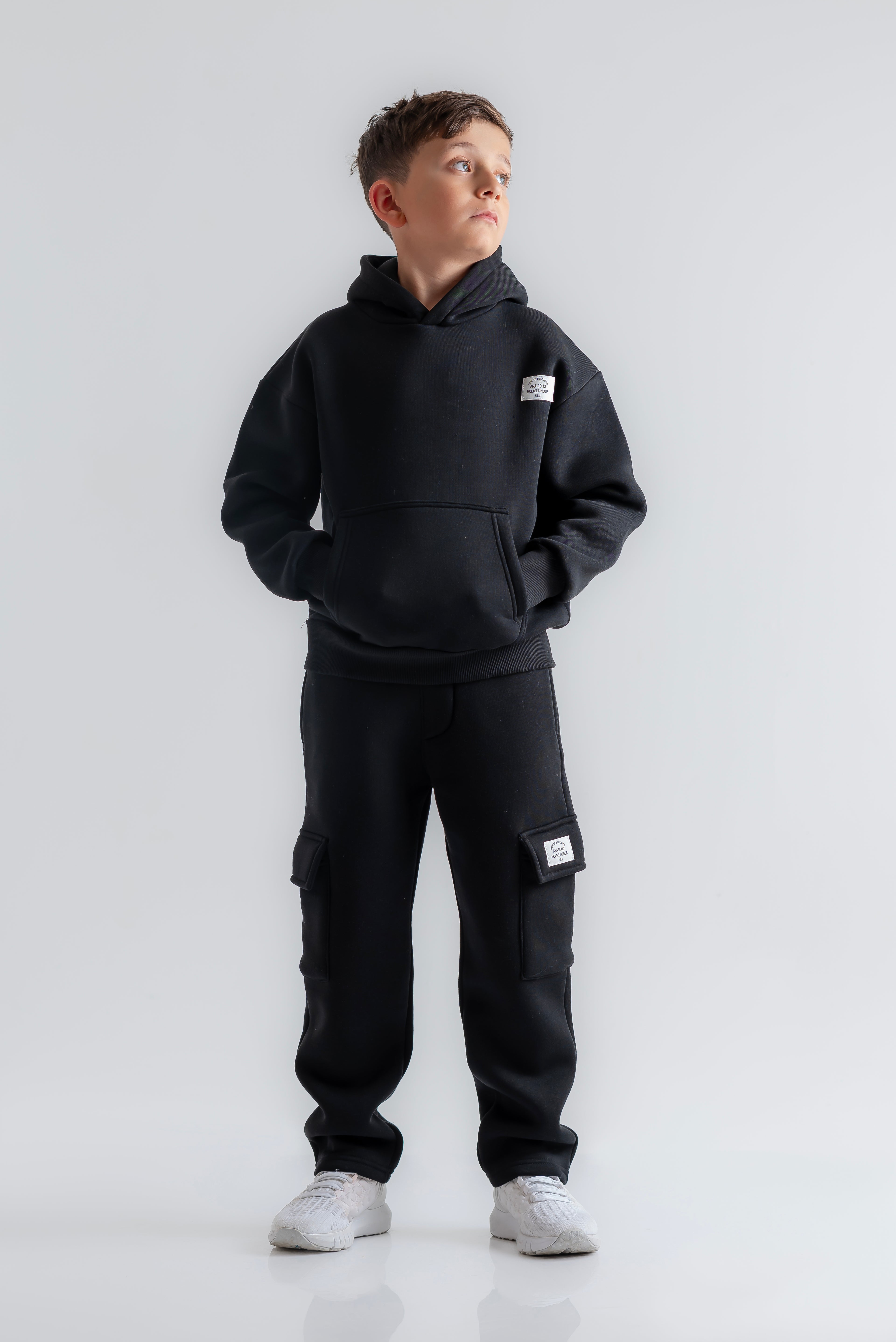 "pockets set" for boys