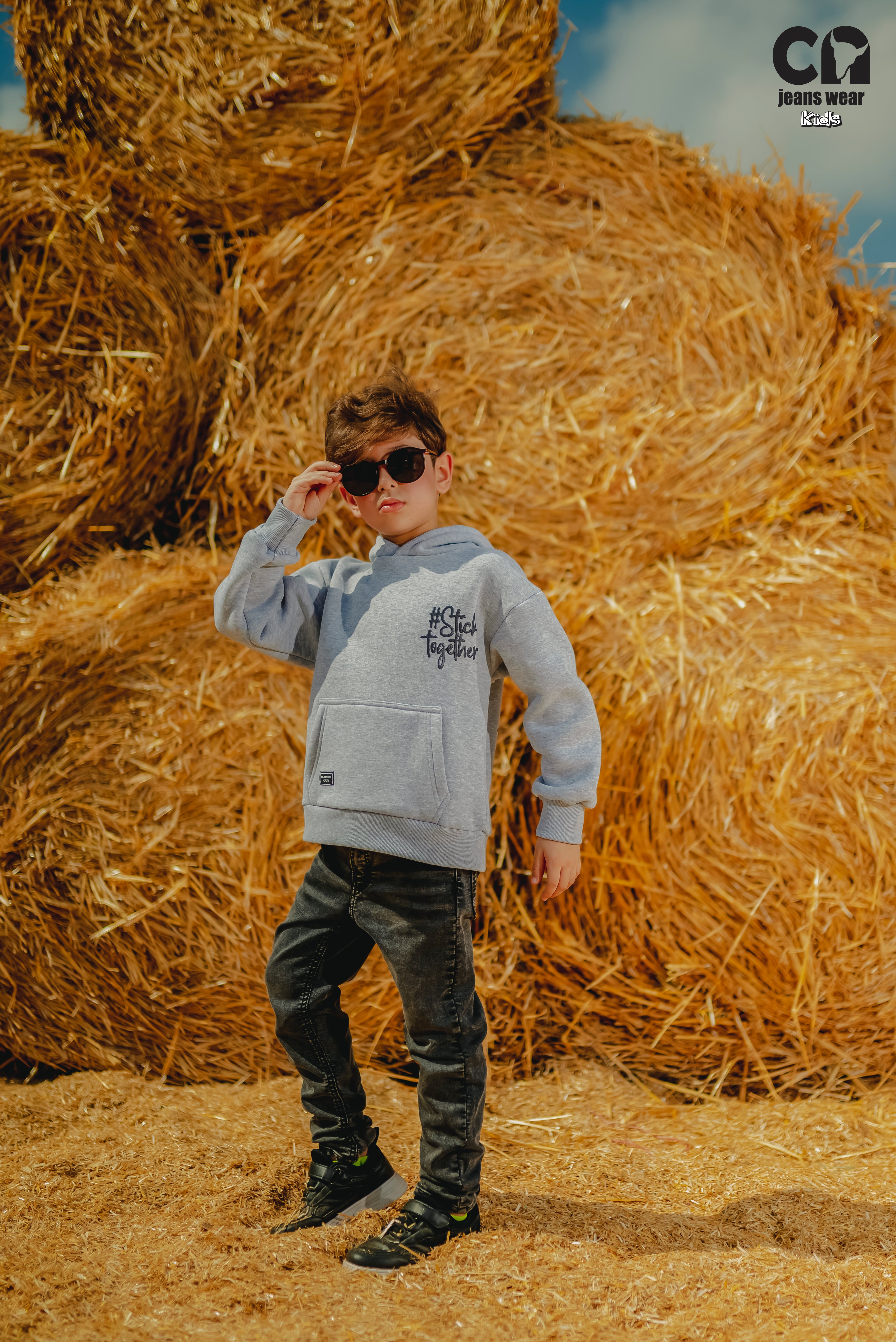 "Pals Hoodie" for boys