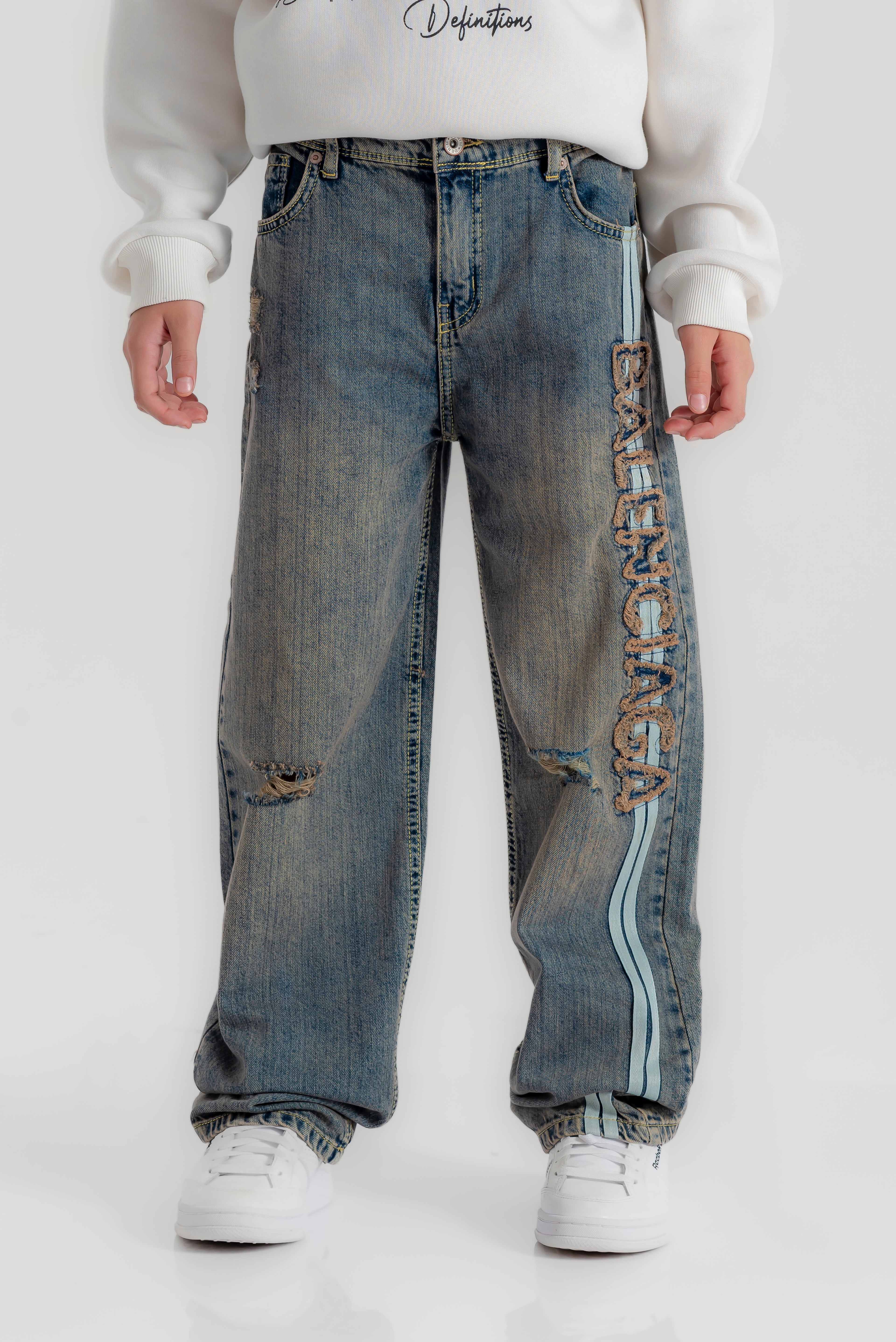 بنطلون جينز "بالنسياغا" بوي فريند للأولاد