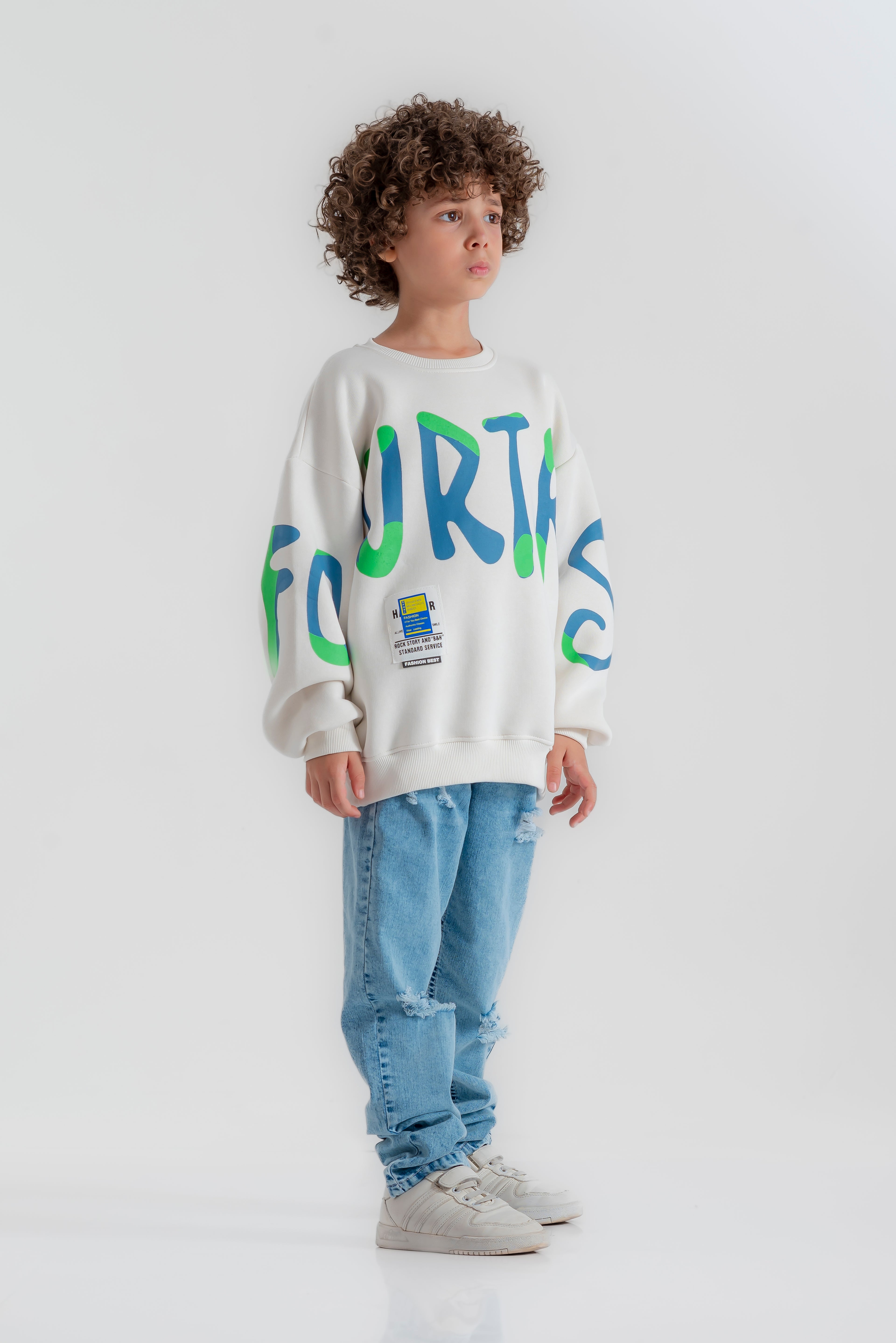 'URTR "sweatshirt for boys